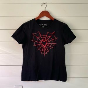 Pinky Star Heart Web T-Shirt - Large